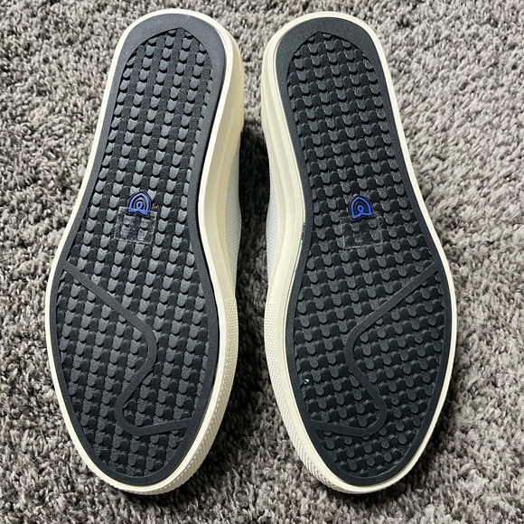 Rothy’s The City Slip-On Sneaker Women’s Size 6 Ash Grey New Sold Out Style - Picture 4 of 6